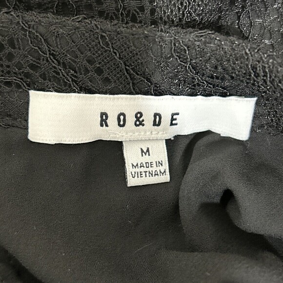 Ro & De Black Lace Cold Shoulder Blouse Size Medium - Picture 4 of 12